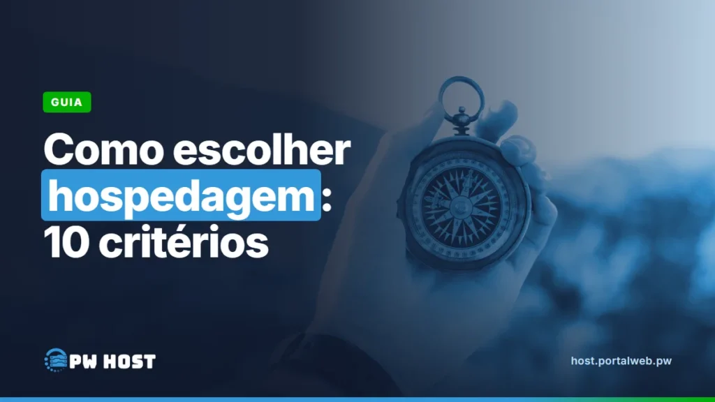 Como escolher hospedagem: 10 critérios. Foto: mão segurando uma bússola aberta, com montanhas desfocadas ao fundo.
