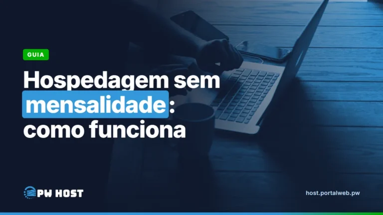PW Host - Hospedagem de Sites Vitalícia e Sem Mensalidade Hospedagem sem mensalidade: como funciona. Foto: mãos digitando em um notebook, com uma caneca e um celular sobre a mesa de madeira.